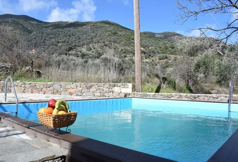 Villa Vlatos
