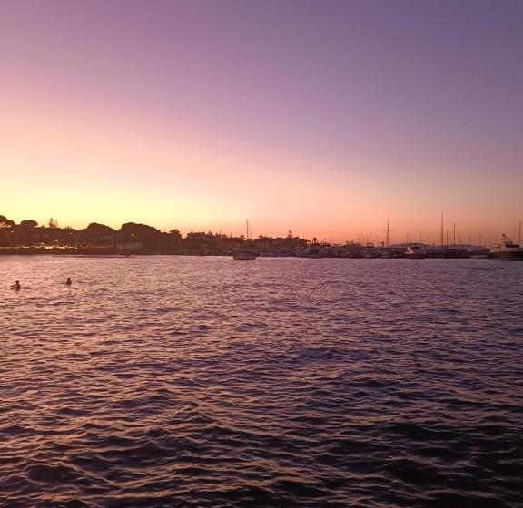 Bed and Breakfast Kalipso Motel