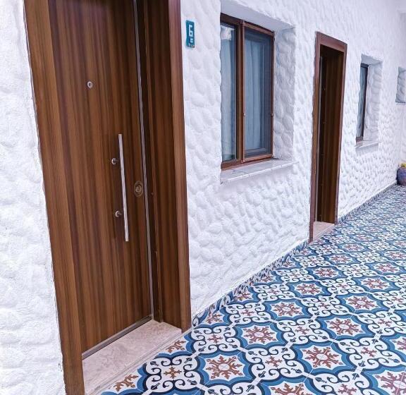 Bed and Breakfast Kalipso Motel