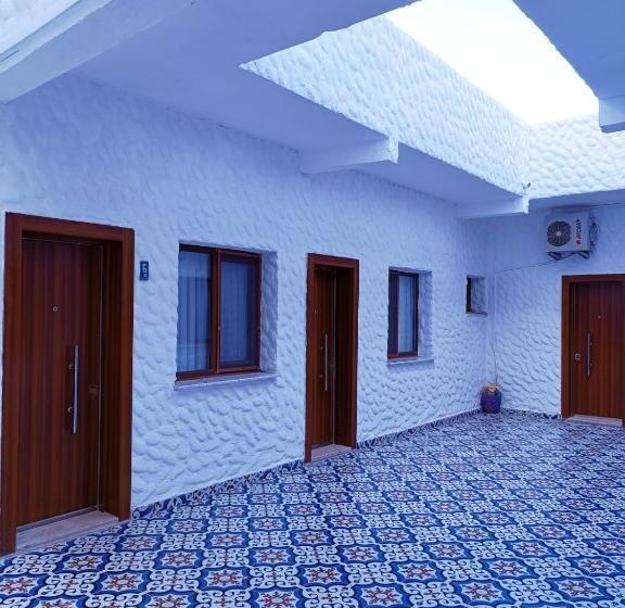 Bed and Breakfast Kalipso Motel