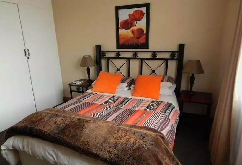 Aamiaismajoitus (B&B) Oak Rest Guesthouse