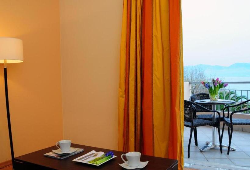 Flisvos Hotel Nafpaktos