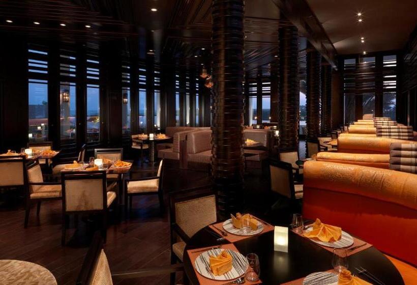 هتل Al Baleed Resort Salalah By Anantara