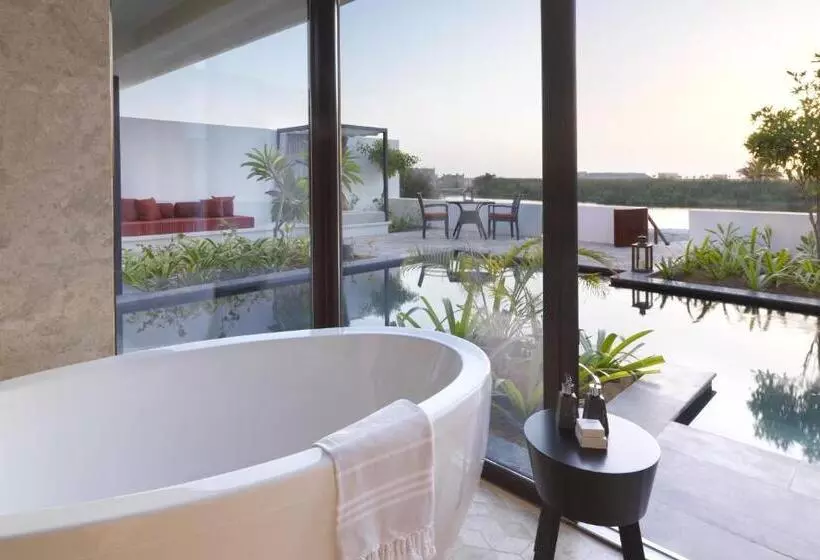 هتل Al Baleed Resort Salalah By Anantara