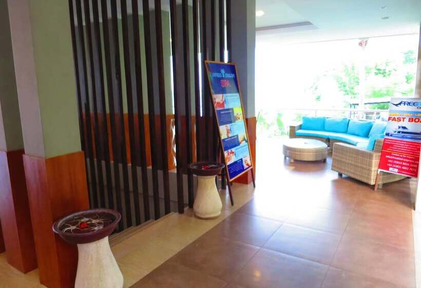 Отель Amed Dream Ibus Beach Club