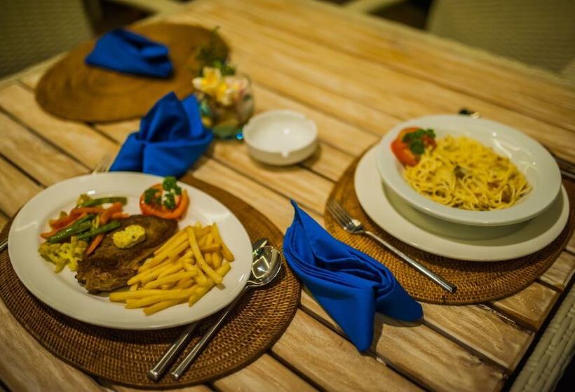 Отель Amed Dream Ibus Beach Club