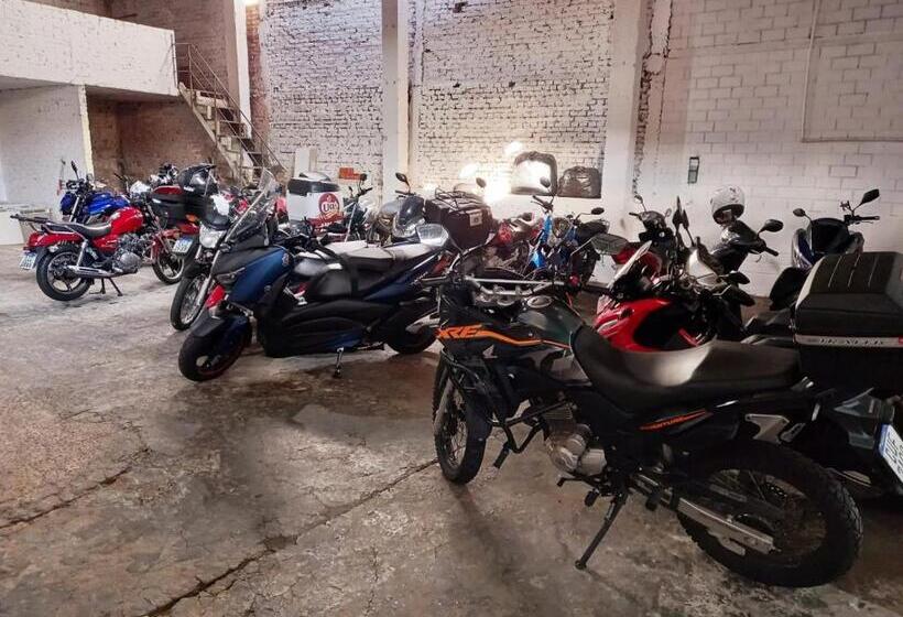 Szálloda Colina Park