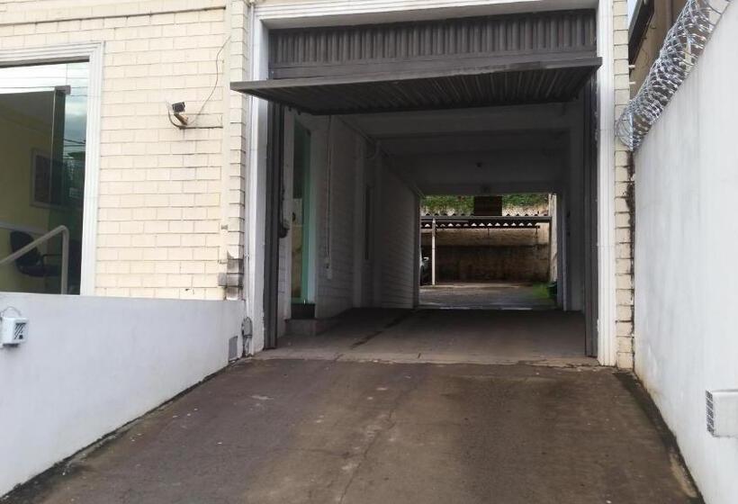 Szálloda Colina Park