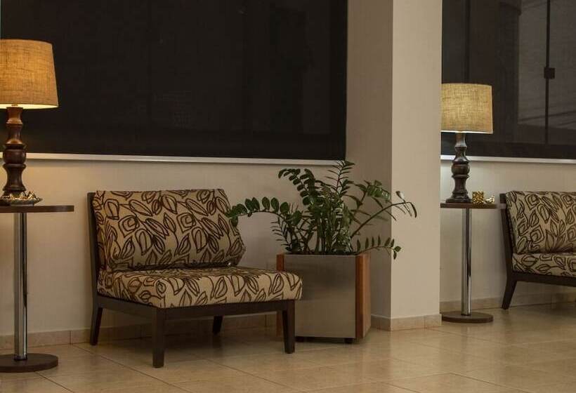 호텔 Corumbá Plaza