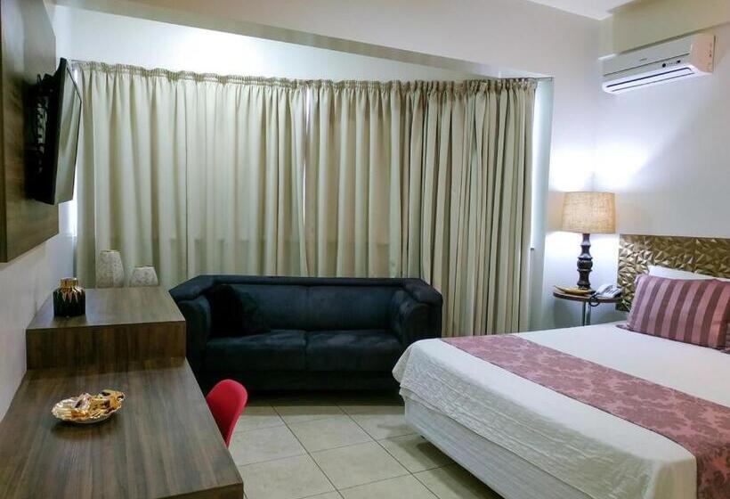 ホテル Corumbá Plaza