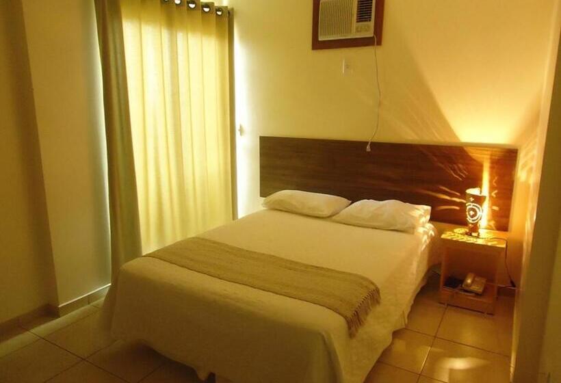 ホテル Corumbá Plaza