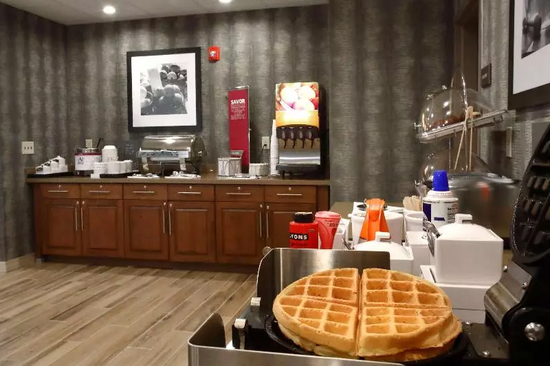 ホテル Hampton Inn & Suites Baltimore/aberdeen
