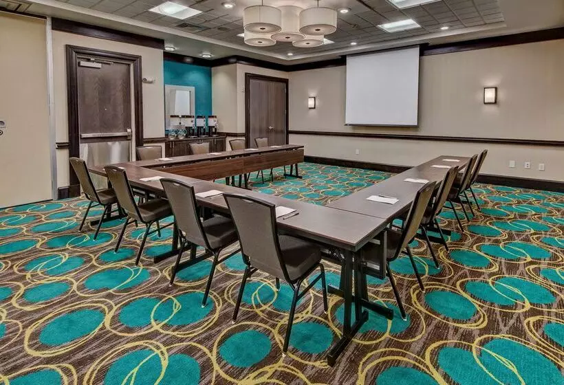 ホテル Hampton Inn & Suites Nashville Hendersonville