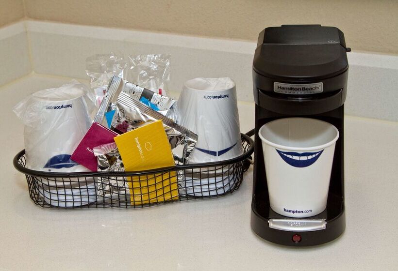 Отель Hampton Inn & Suites Nashville Hendersonville