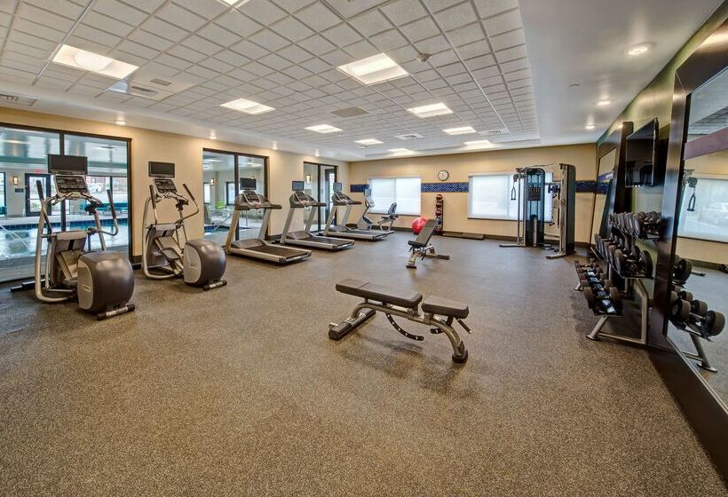 Отель Hampton Inn & Suites Nashville Hendersonville