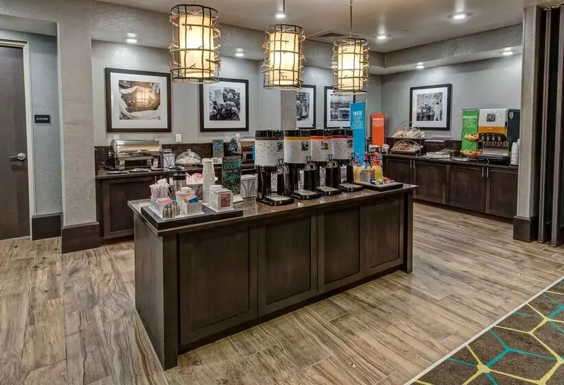 ホテル Hampton Inn & Suites Nashville Hendersonville