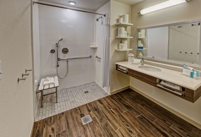 Отель Hampton Inn & Suites Nashville Hendersonville
