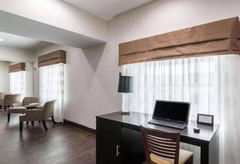 ホテル Sleep Inn & Suites College Station Near University