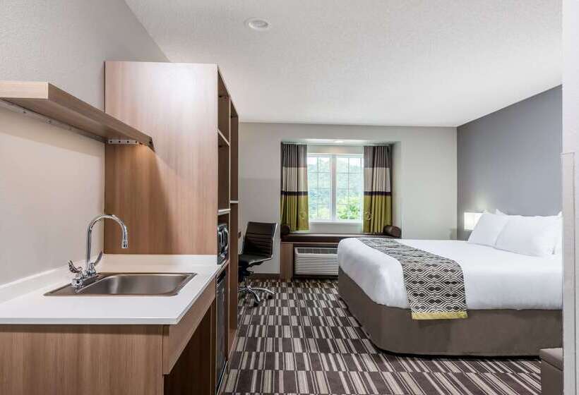 Microtel Inn & Suites By Wyndham New Martinsville