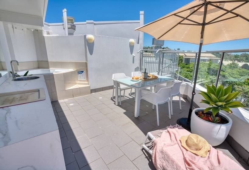 On The Beach Noosa Resort