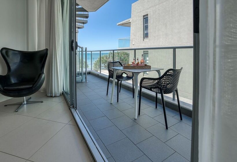 On The Beach Noosa Resort