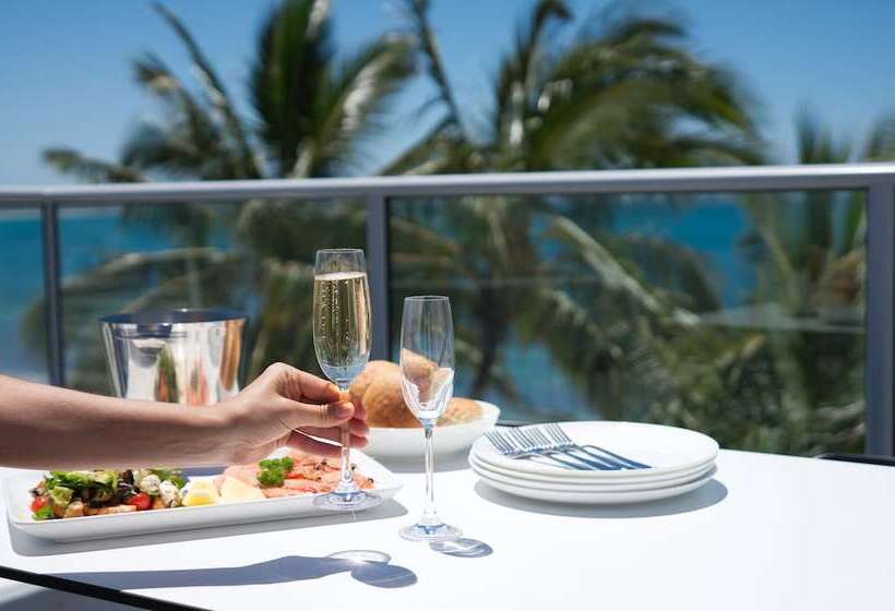 On The Beach Noosa Resort