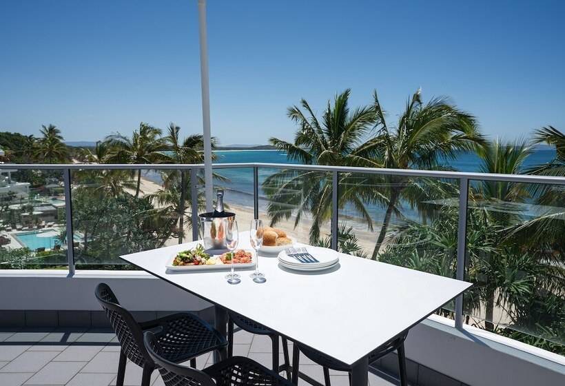 On The Beach Noosa Resort