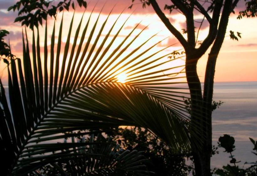 پانسیون Nature S Paradise At Marigot Bay
