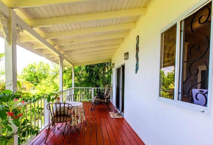 پانسیون Nature S Paradise At Marigot Bay