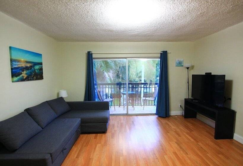 Sunny Isles Apartments By Miarentals