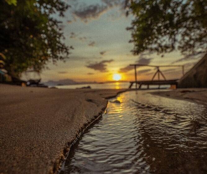 مبيت وإفطار Casa Luz