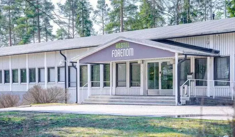 ホテル Forenom Hostel Vantaa Aviapolis