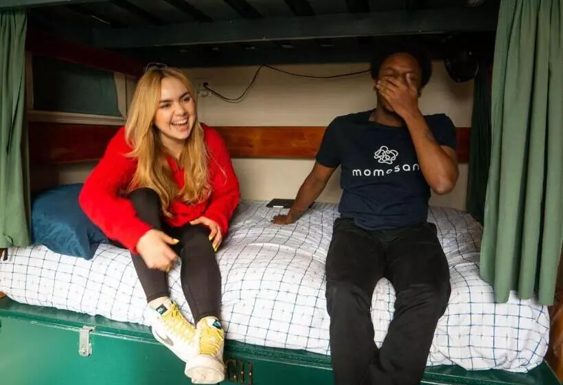 ホテル Green Tortoise Hostel Seattle