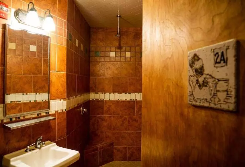 ホテル Green Tortoise Hostel Seattle