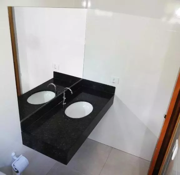 ホテル Monte Carlo Uberlândia