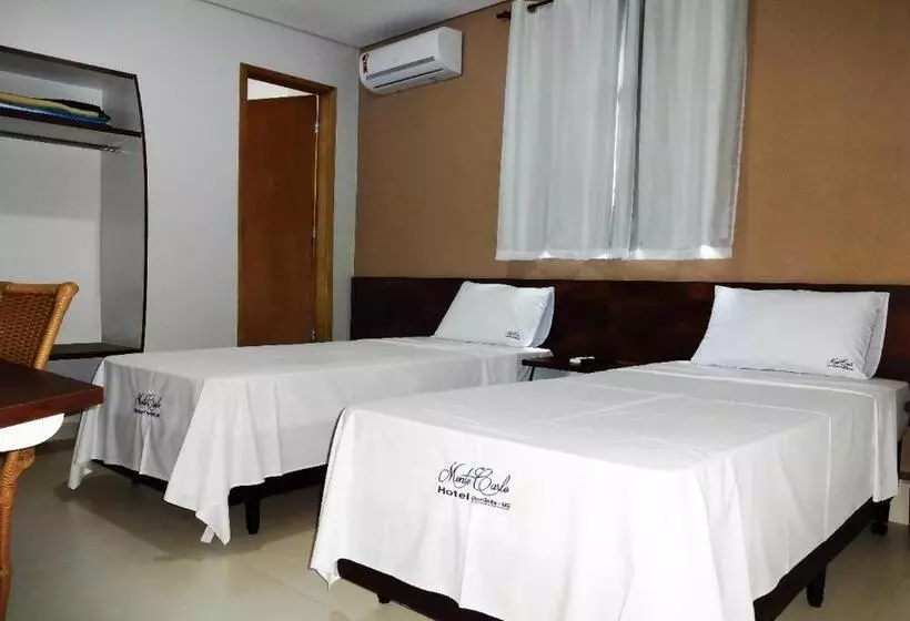 ホテル Monte Carlo Uberlândia