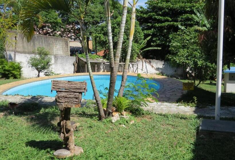 בית מלון כפרי Nuar