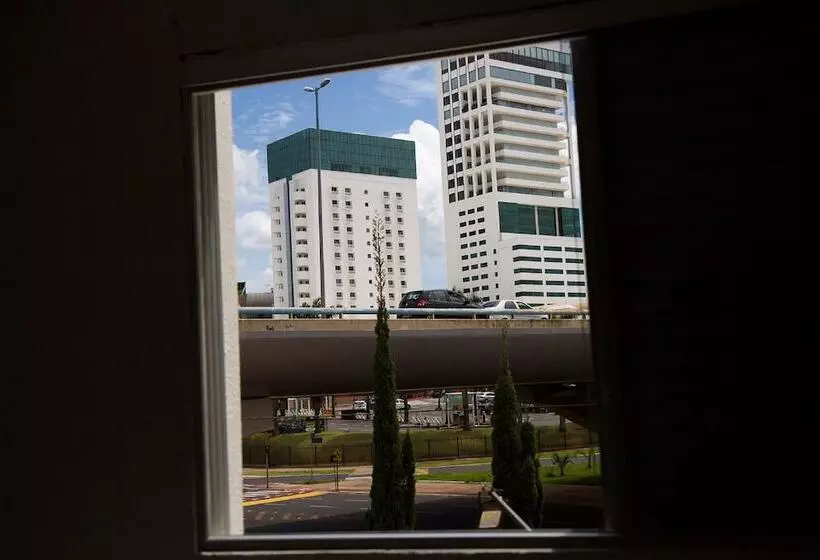 هتل Uberpalace
