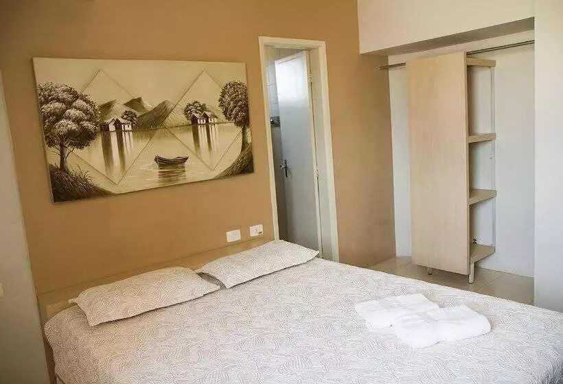 هتل Uberpalace