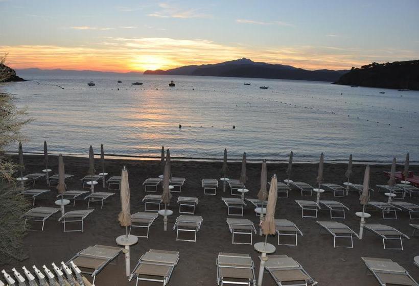 בית מלון כפרי Villa Miramare