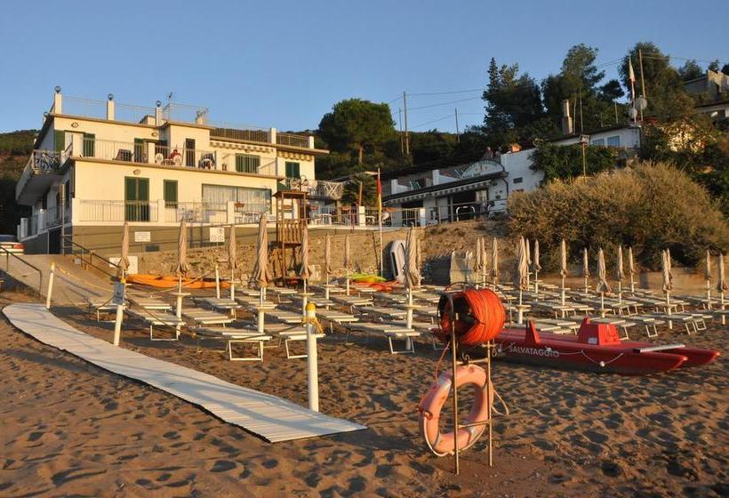 בית מלון כפרי Villa Miramare