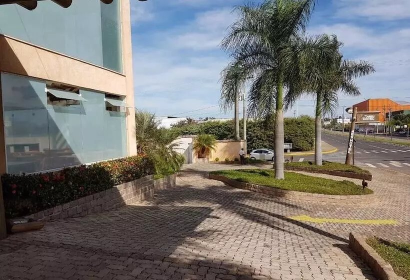 Meu Hotel Garça
