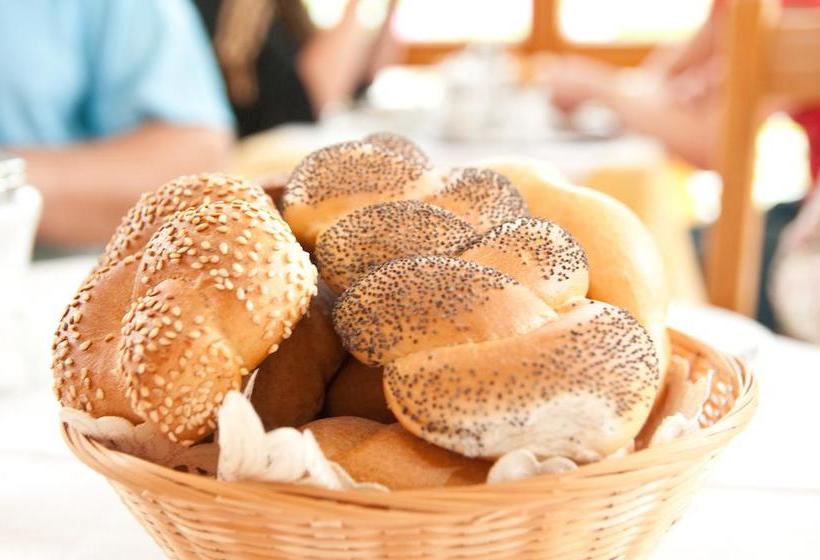 ベッドアンドブレックファースト Pension Agnes