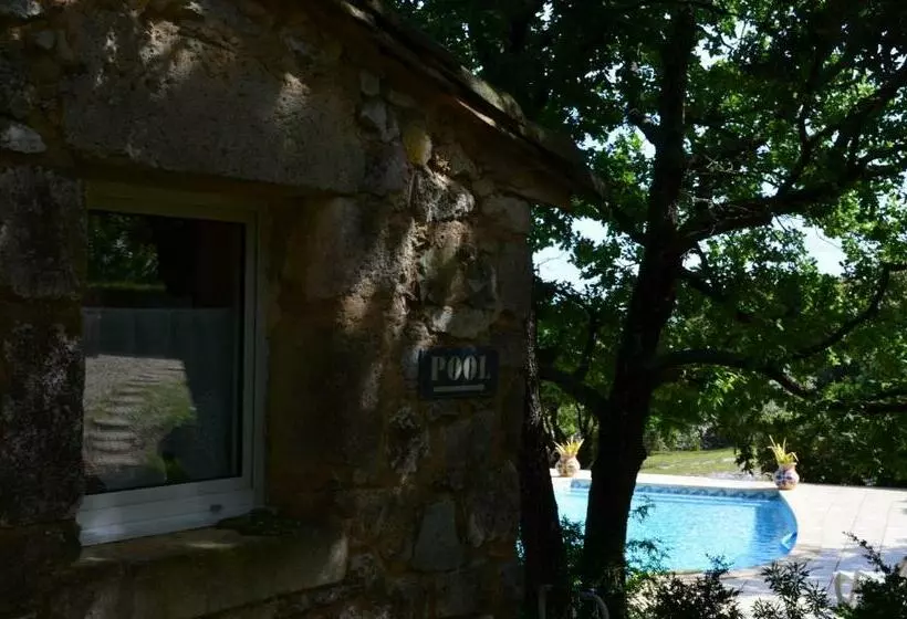Bed and Breakfast Sous Les Chênes