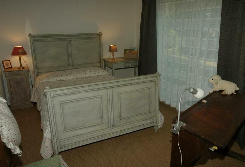 住宿加早餐 Sous Les Chênes