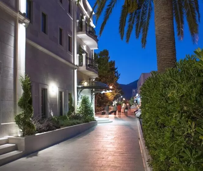 Boutique Hotel La Roche