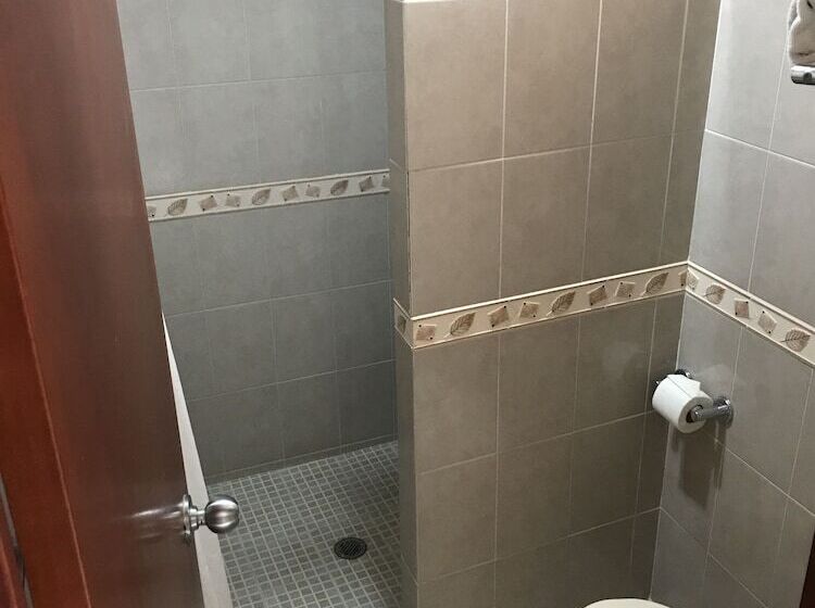 Delfines Acapulco By Ng Hoteles