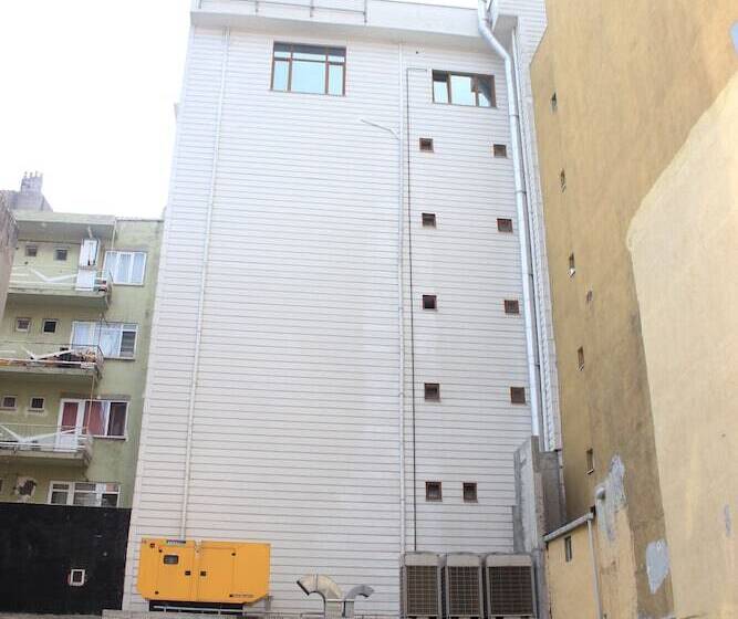 فندق Grand Serenay