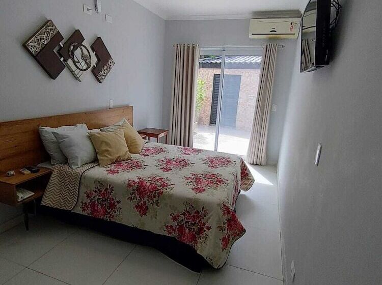 בית מלון כפרי Paúba Beach