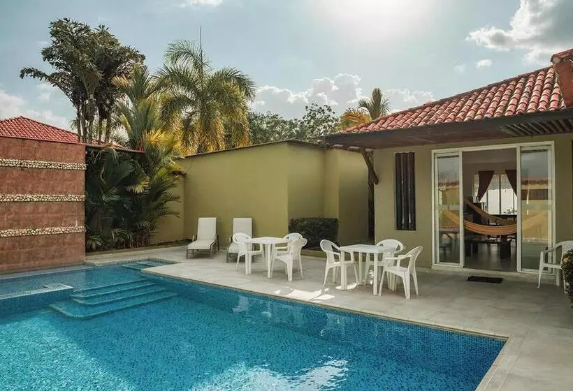 ホテル Paloverde Villas Campestres